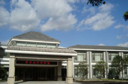 艳阳度假村,打造高品质休闲度假体验的生态旅游胜地”